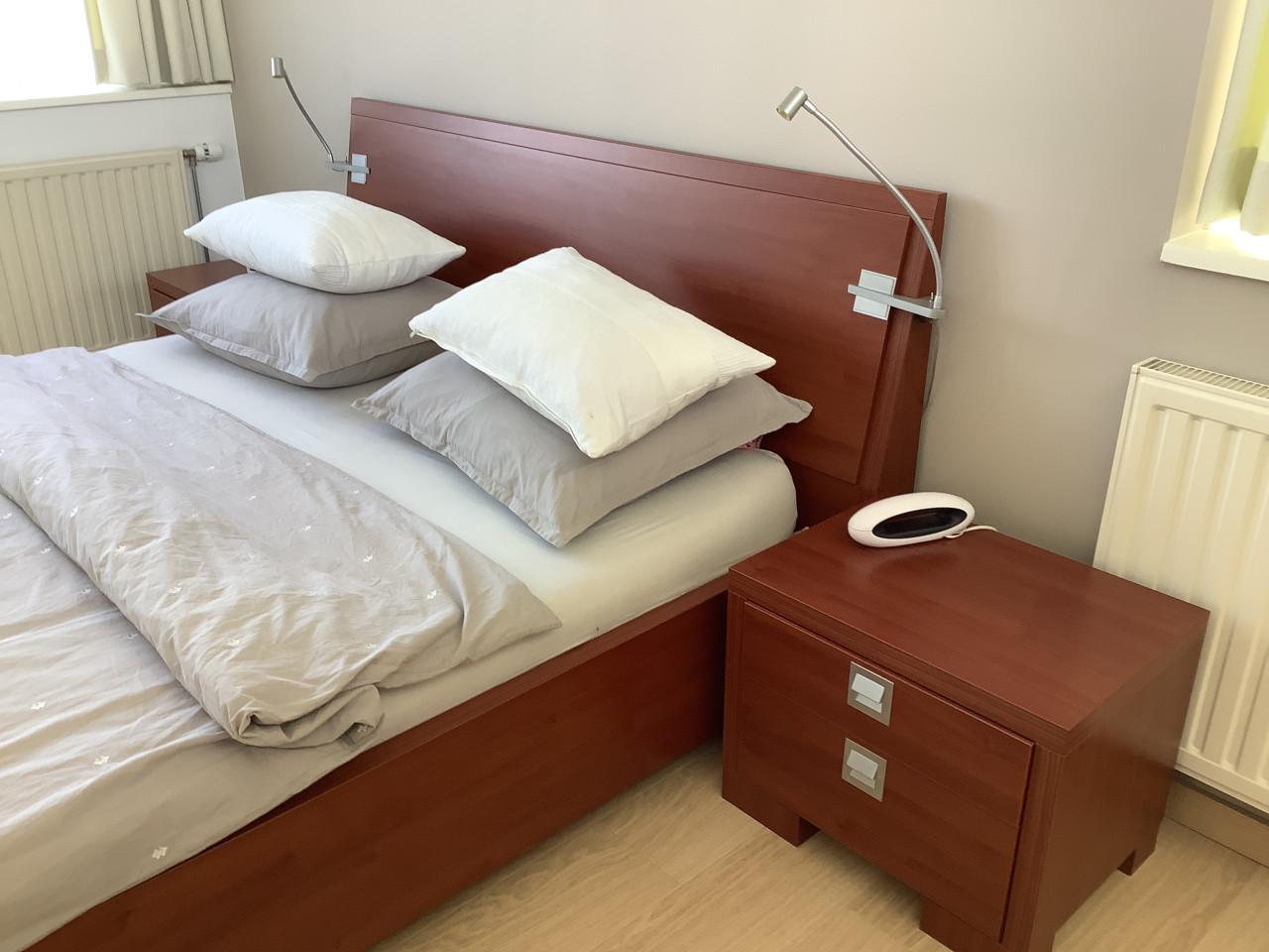 Twee persoonsbed 1.6mx2.00m