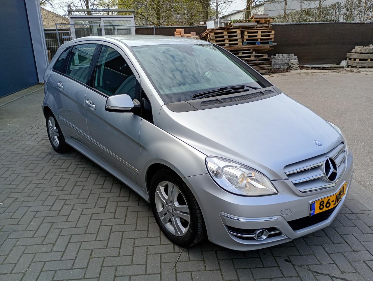 Mercedes B170