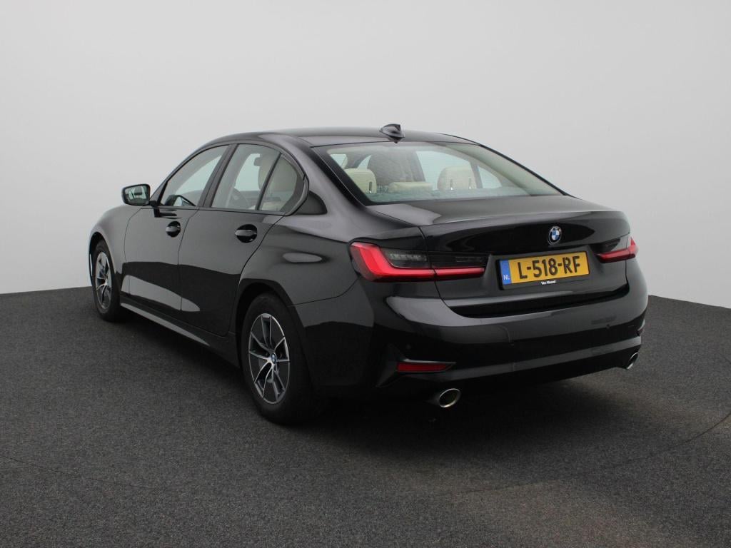 BMW 3-serie 318i business edition | virtual cockpit | navigatie | leder | c