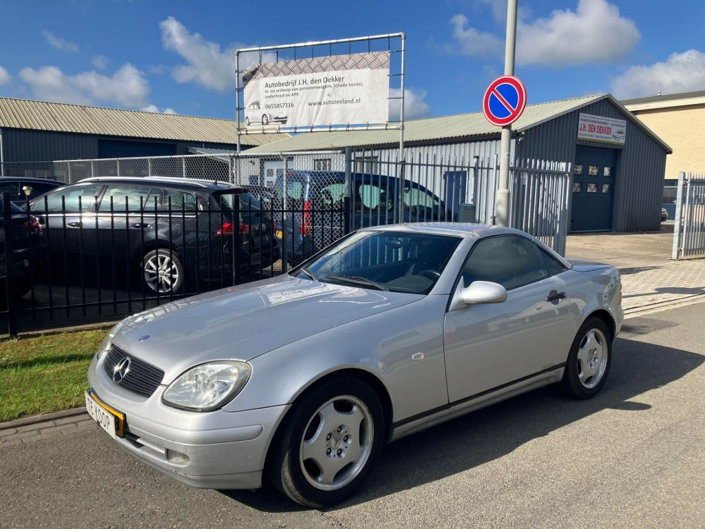 Mercedes-Benz SLK 200