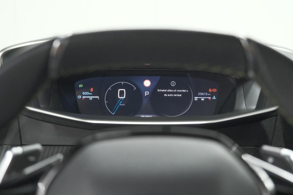 Peugeot 2008 1.2 hybrid 145 gt | camera | apple carplay | parkeersensoren