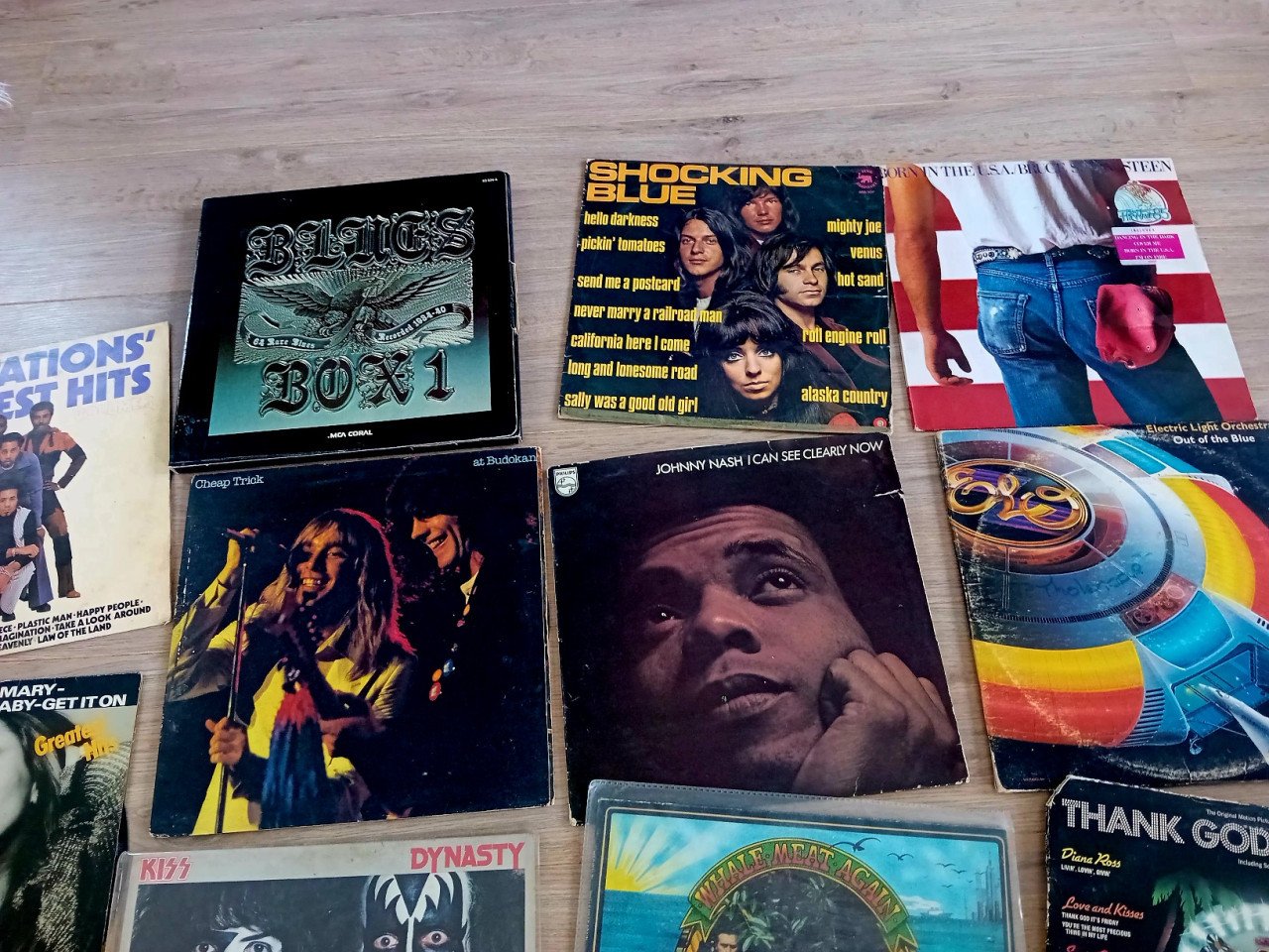 15 LP's  dubbel Lp's. KISS, BRUCE, SHOCKING BLEU,  JIM CROCE