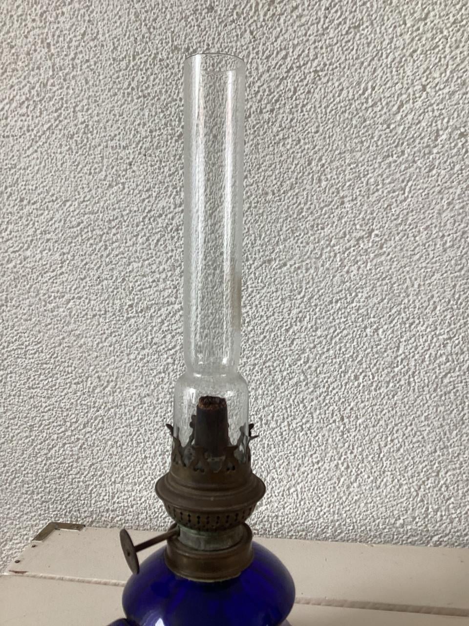 Vintage . Olielampje