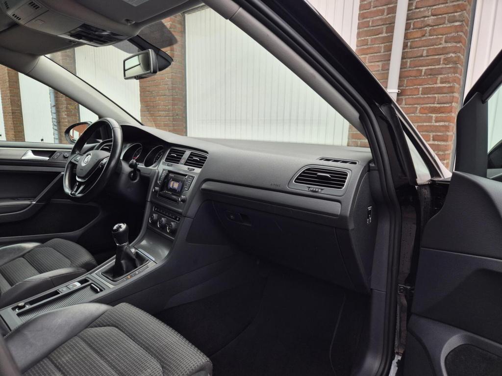 Volkswagen Golf 1.2 tsi comfortline / keyless / massagestoel / schuifdak / 