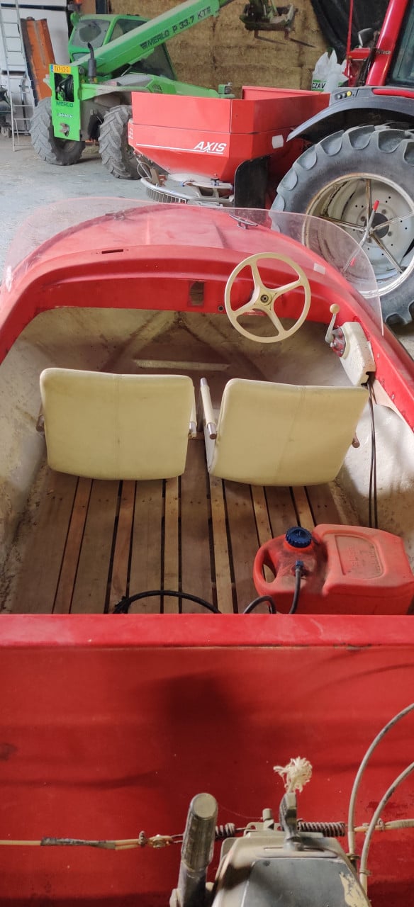 Bootje met 8pk Yamaha