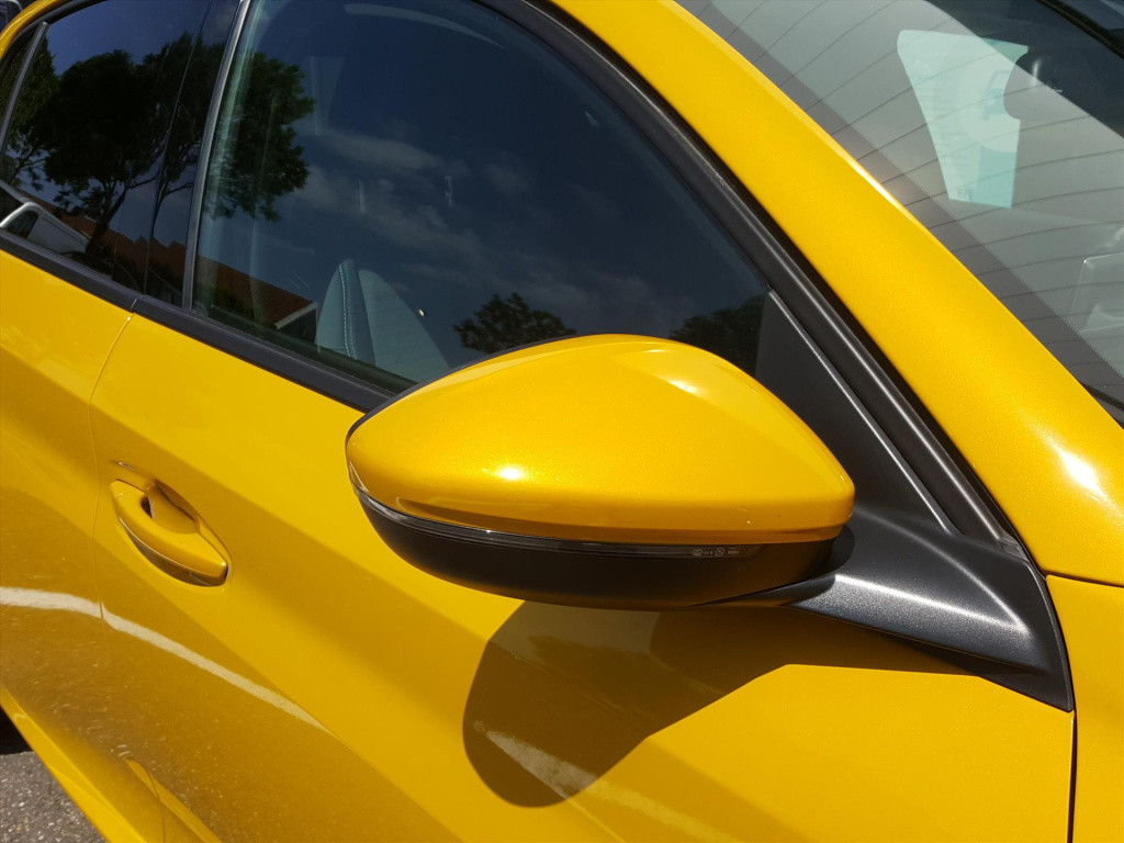 Peugeot 208 allure pack ev 50kwh 136pk 3-fase | navigatie | adaptieve cruis