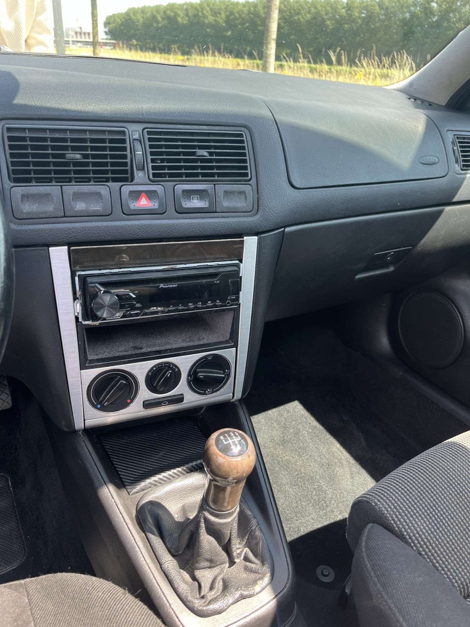 Auto