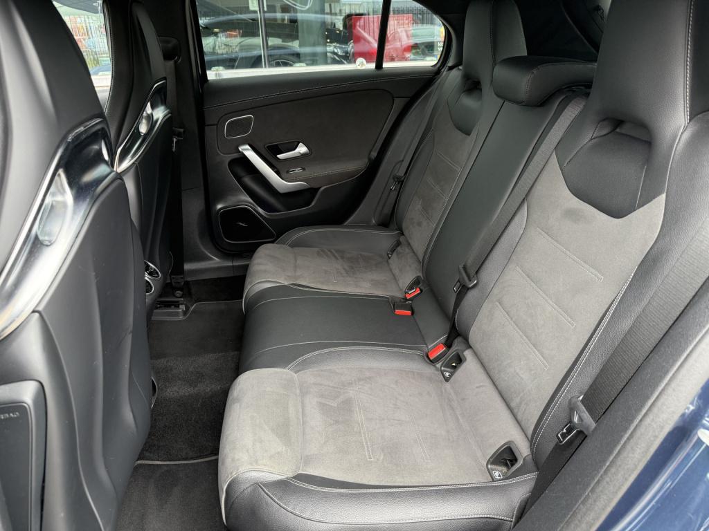 Mercedes-Benz A-Klasse amg 35 4matic edition 1 premium plus | burmester | p