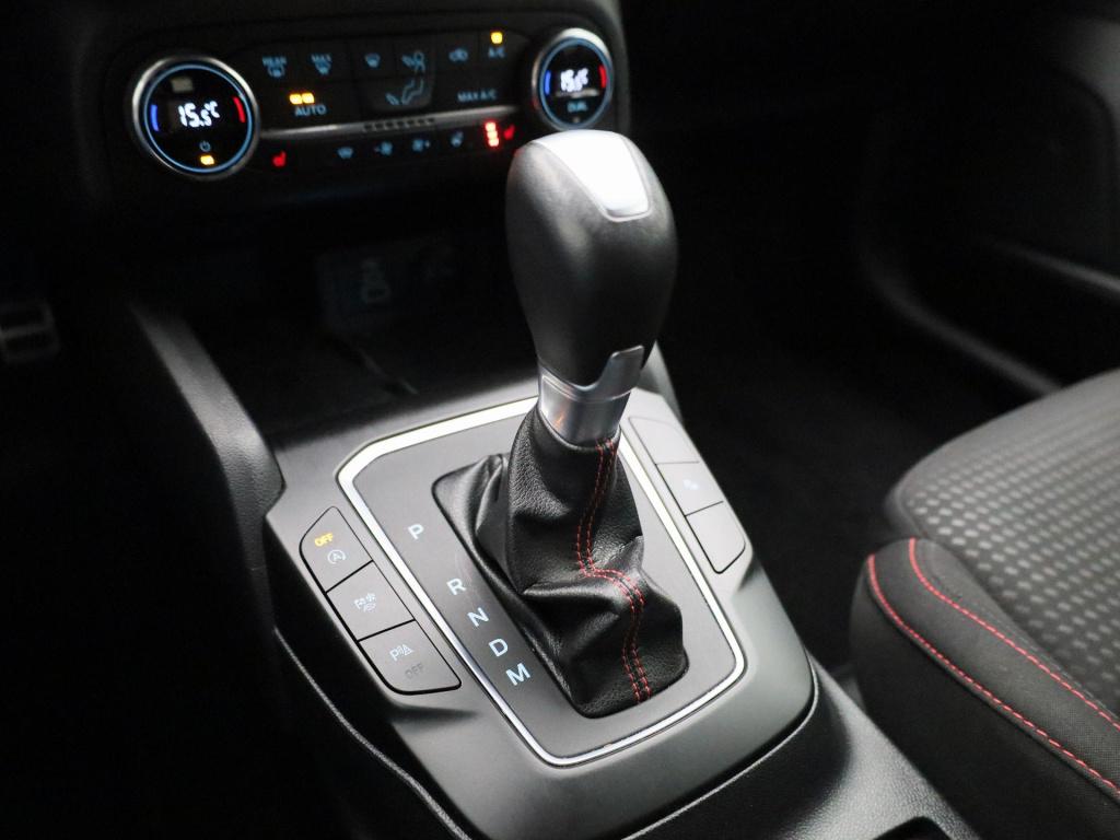 Ford Focus wagon 1.0 ecoboost hybrid st line style | trekhaak | cruise cont