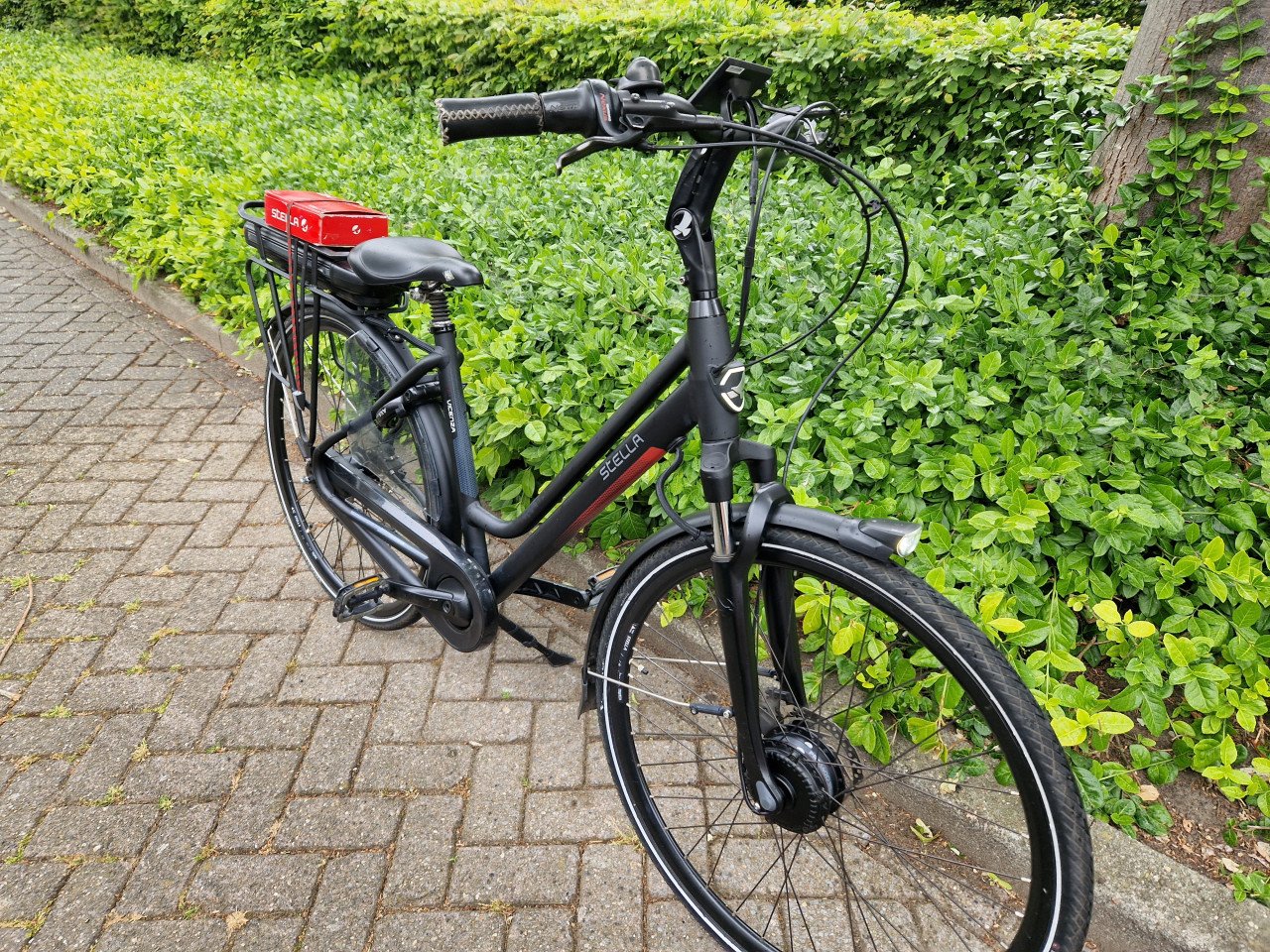 Schitterende Stella elektrische fiets