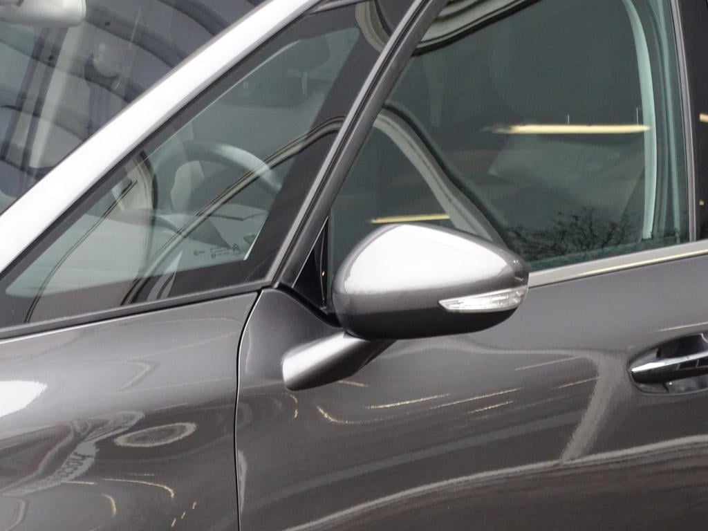 Citroen C4 Picasso 1.2 puretech shine automaat | camera | trekhaak