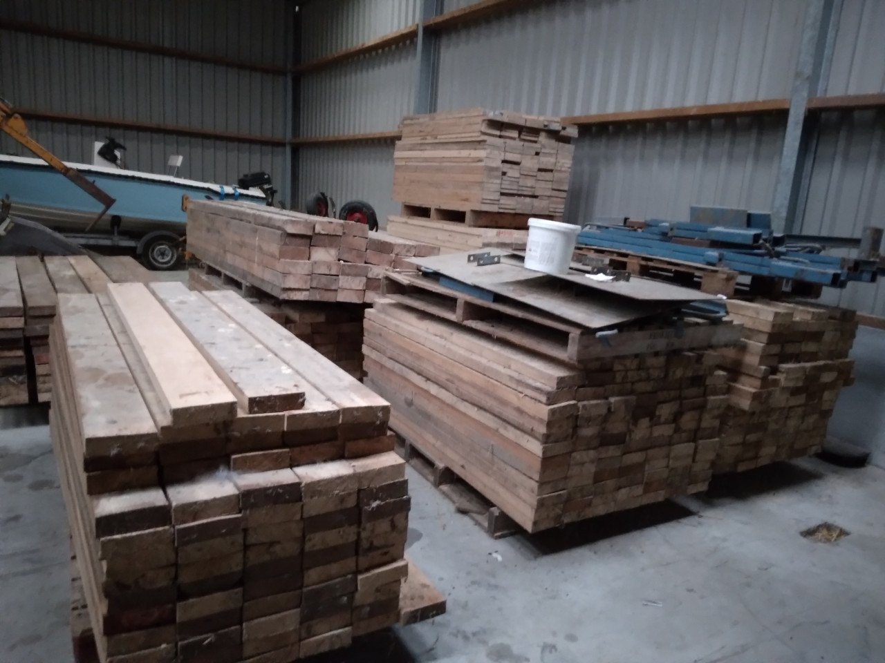 Stort/keerwand  10x4 mtr