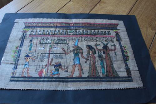 4 egyptische afbeeldingen op papyrus