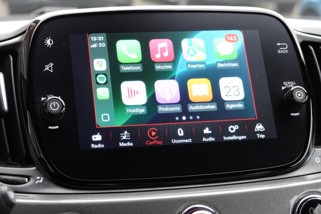 Fiat 500 C 1.0 hybrid dolcevita