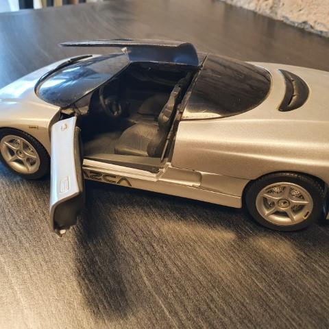 Model auto BMW NAZCA  M12