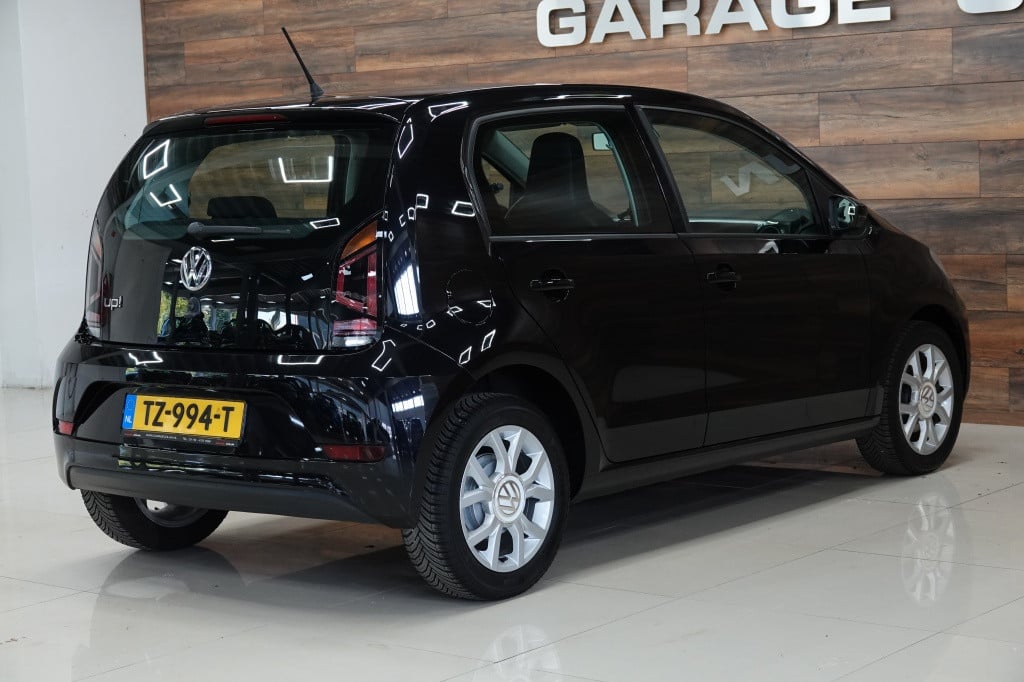 Volkswagen UP! 1.0 bmt move up! | cruise | bluetooth | airco |
