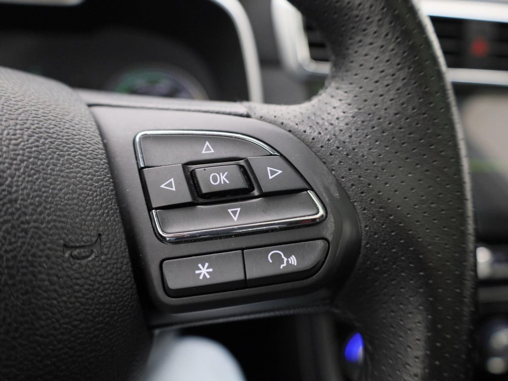 MG Zs Ev mg luxury 45 kwh