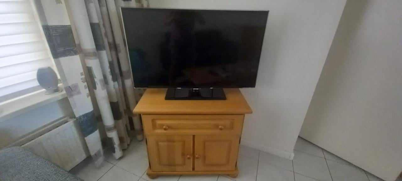 Samsung 42 inch TV