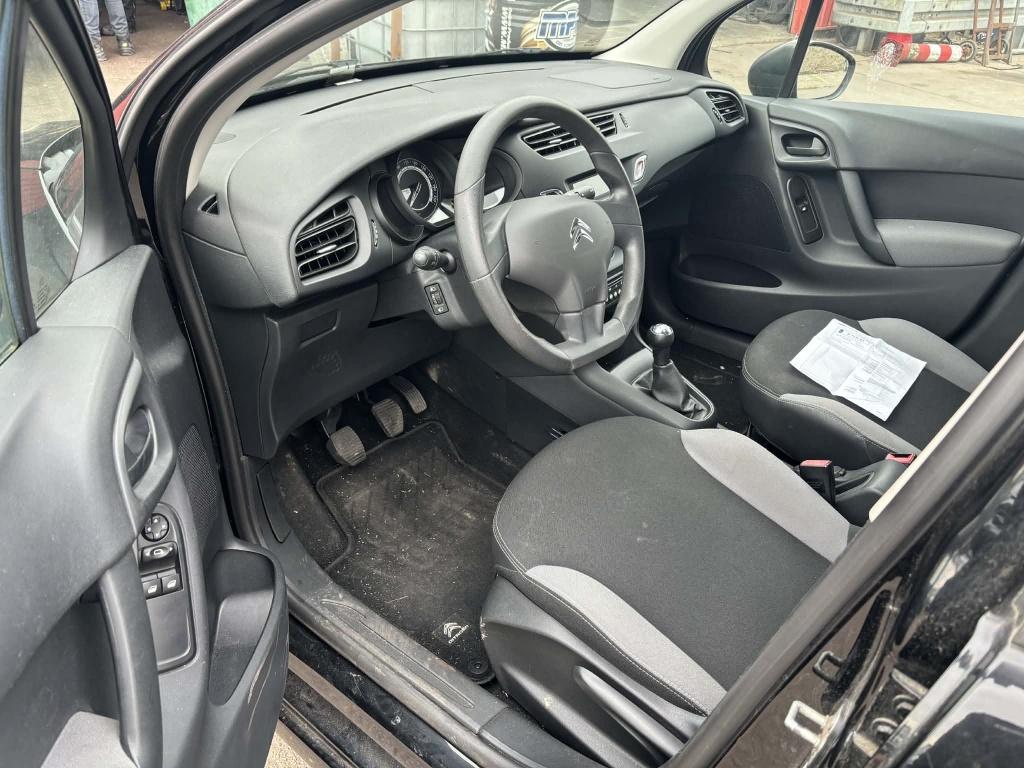 Citroen C3 1.0 vti attraction