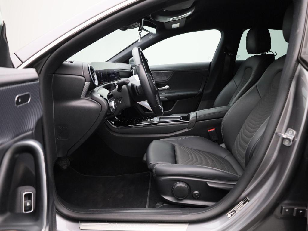 Mercedes-Benz Cla shooting brake 250 e luxury line | stuurverwarming | appl