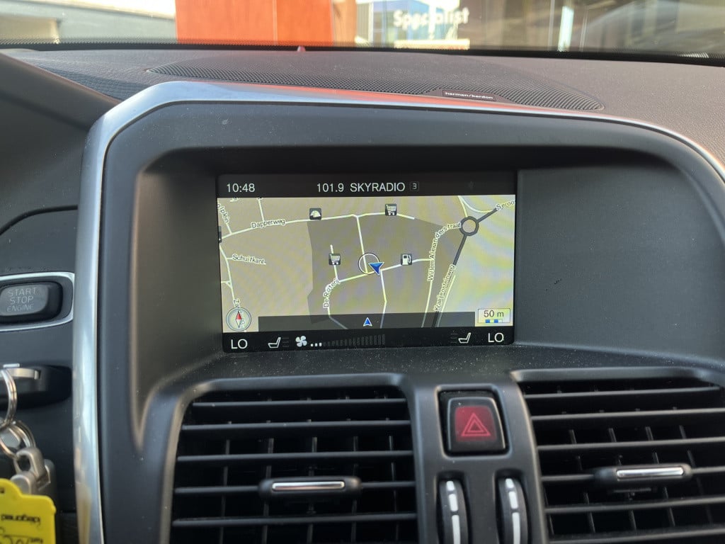 Volvo XC60 2.0 t5 fwd momentum | stoel/stuurverw. | keyless | memory | came