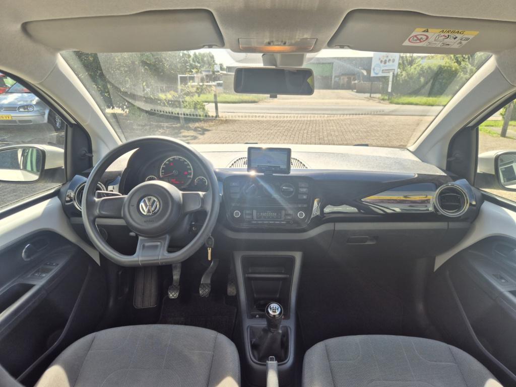 Volkswagen UP! 1.0 move up! bluemotion