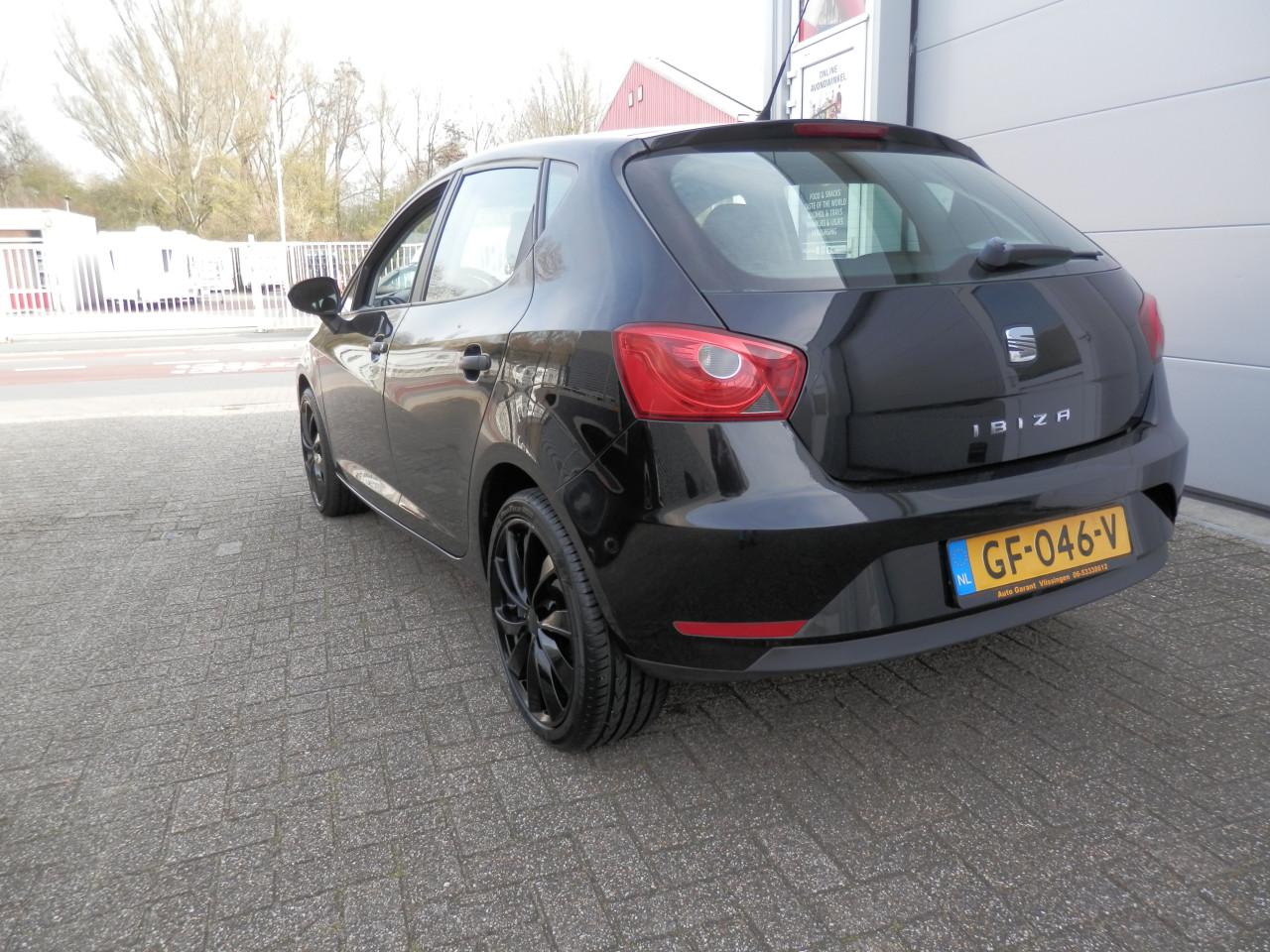 Auto Garant Biedt Aan: Seat Ibiza 1.2 Style