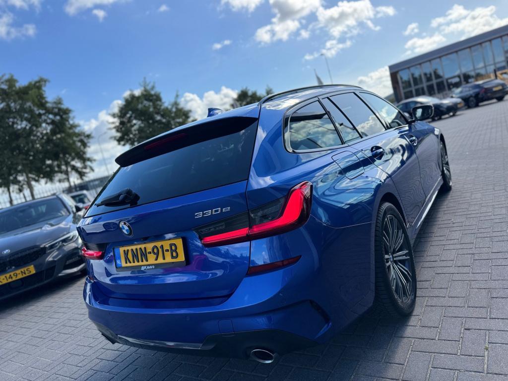 BMW 3-serie touring 330e m-sport * pano * acc * harman/ kardon