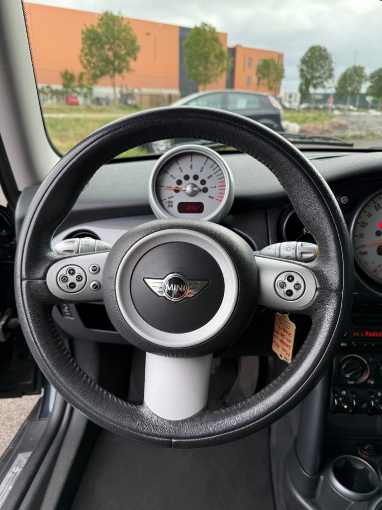 Mini Cooper 1.6 - chili - origineel nl - nap!
