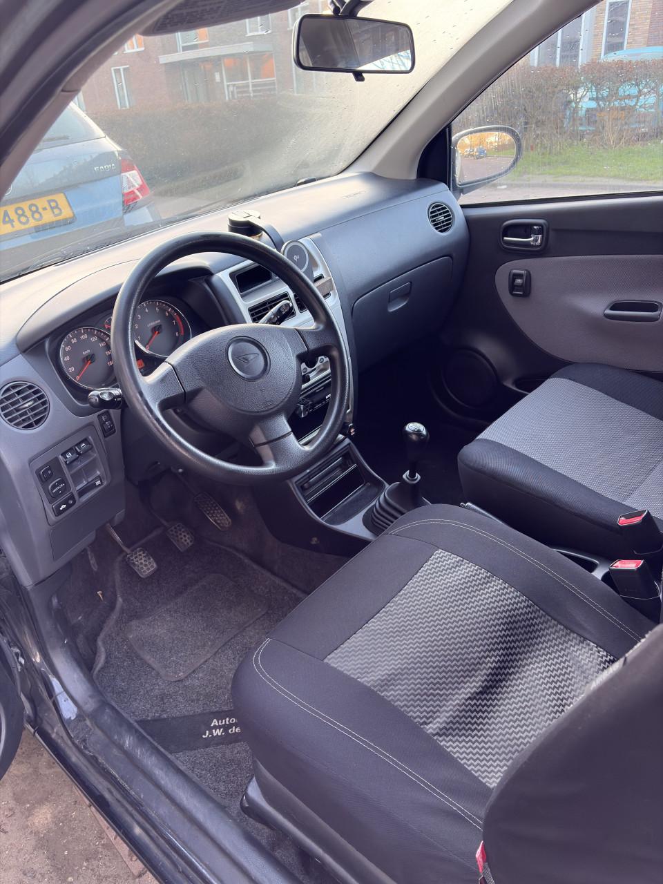 Daihatsu Cuore 1.0 3D 2007 Zwart