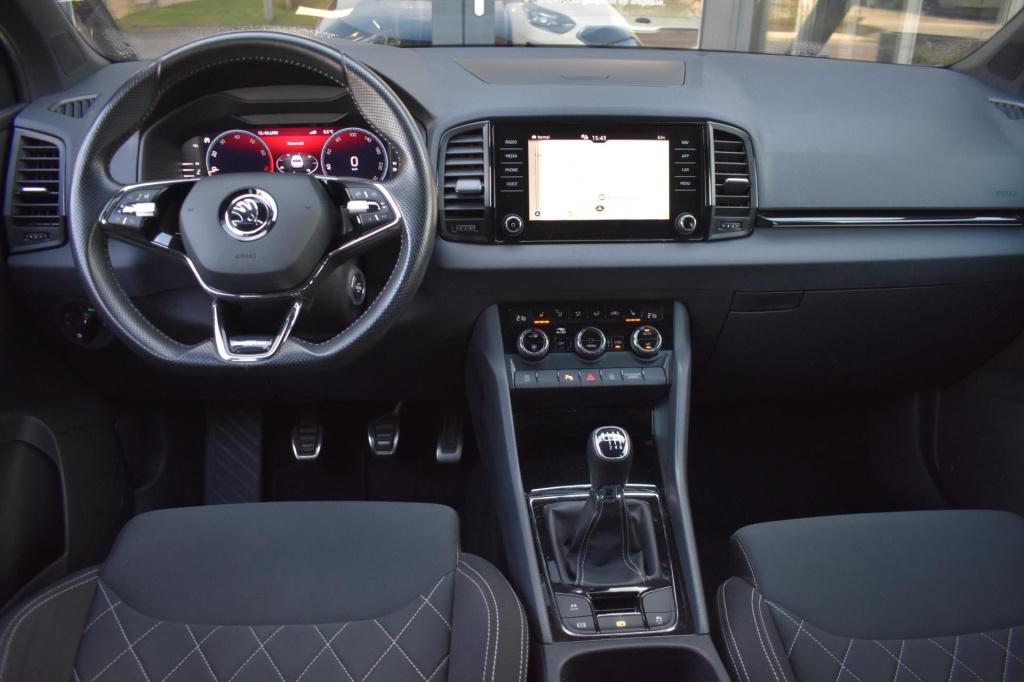 Skoda Karoq 1.5 tsi act sportline | trekhaak | virtual | camera | nap | app