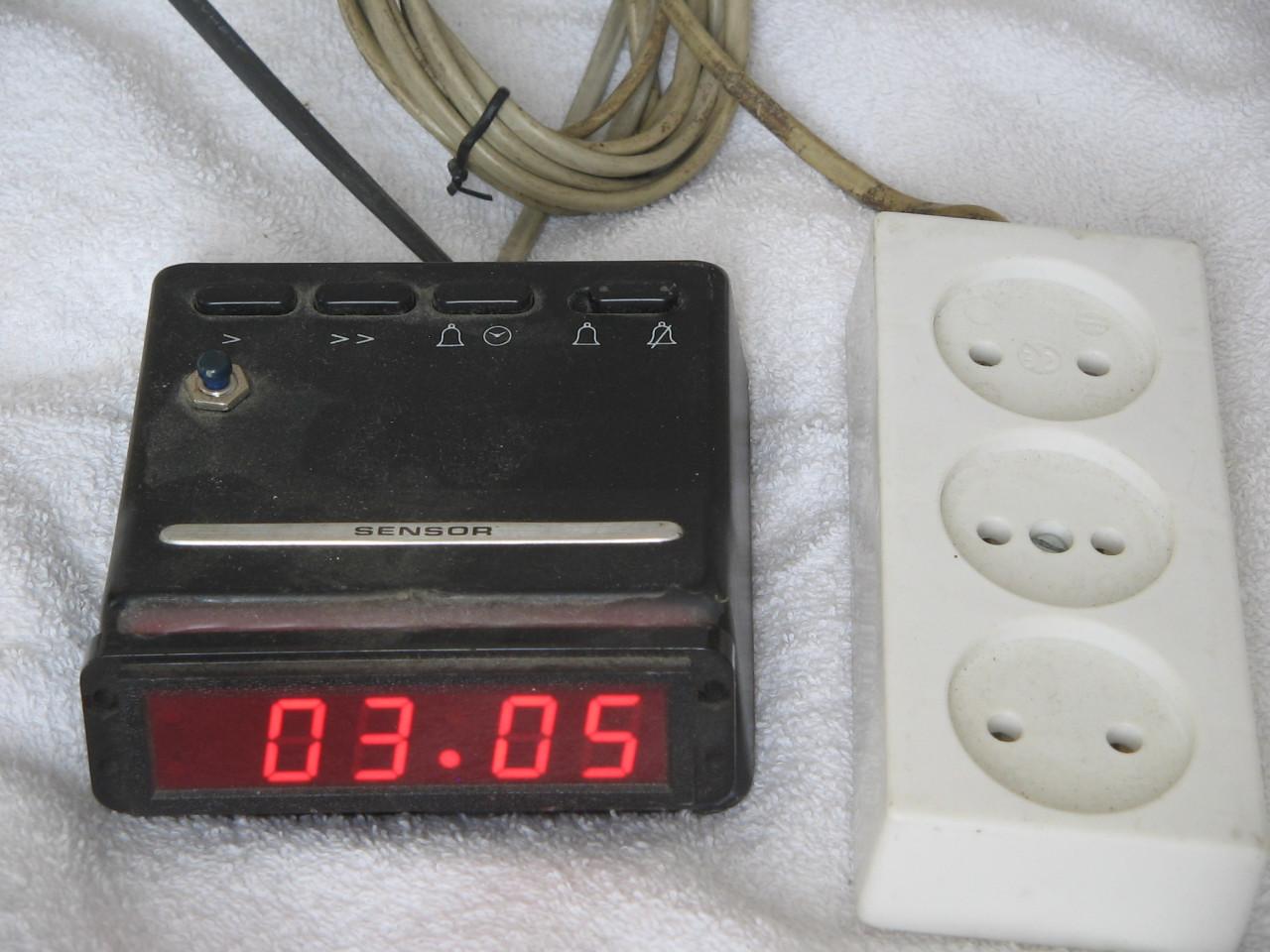 Verzameling Digitale Wekkers en Wekkerradio's.