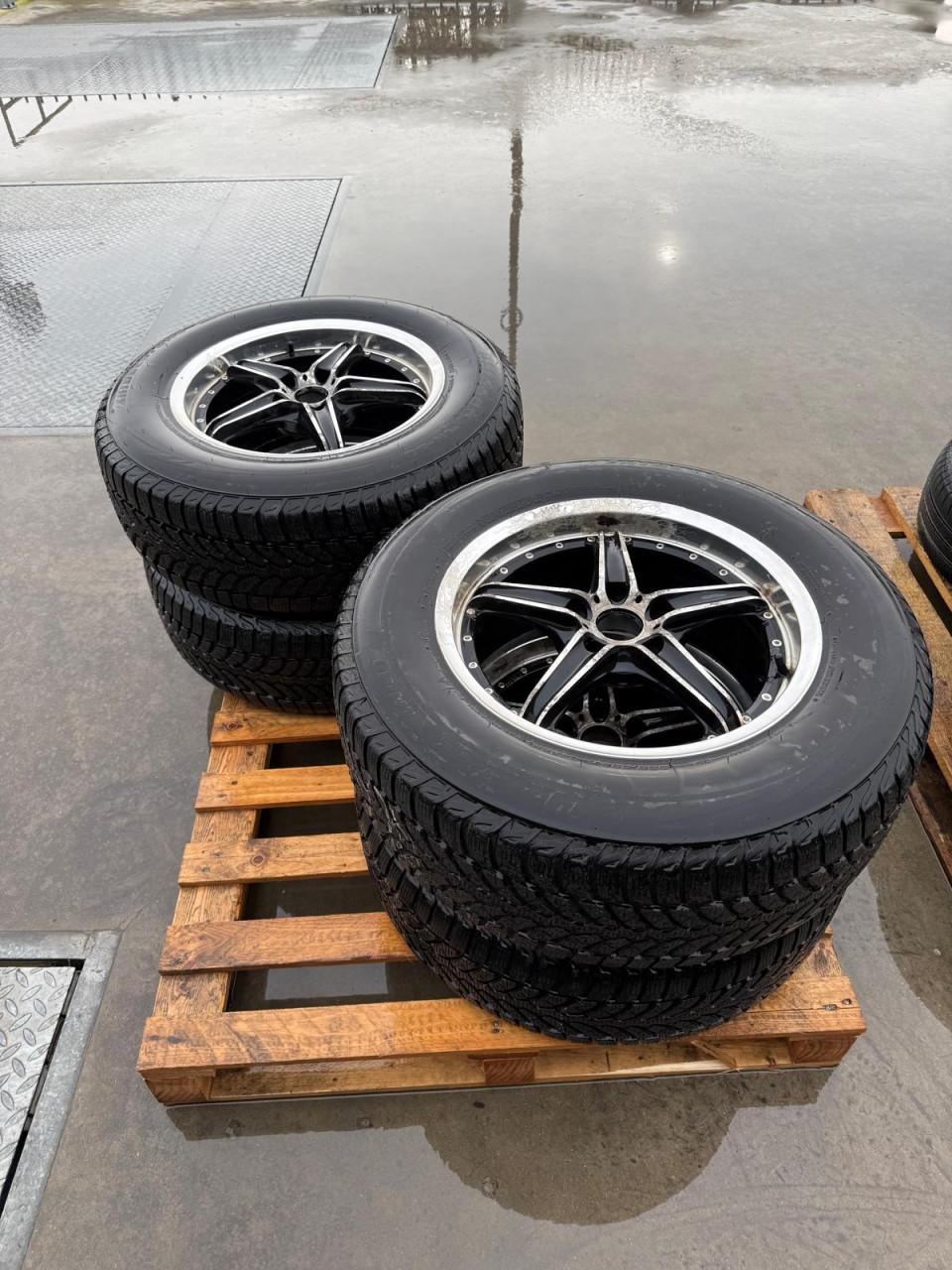 4 Bridgestone winterbanden met velg