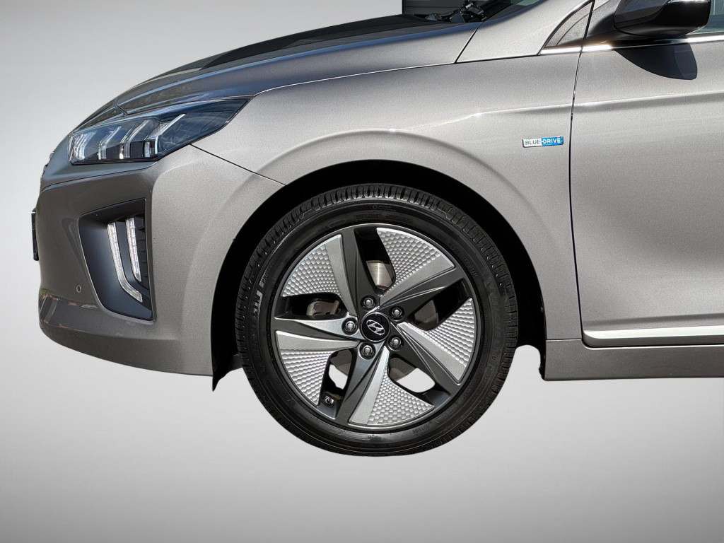 Hyundai Ioniq 1.6 gdi comfort - plus | navigatie | camera | apple carplay/a