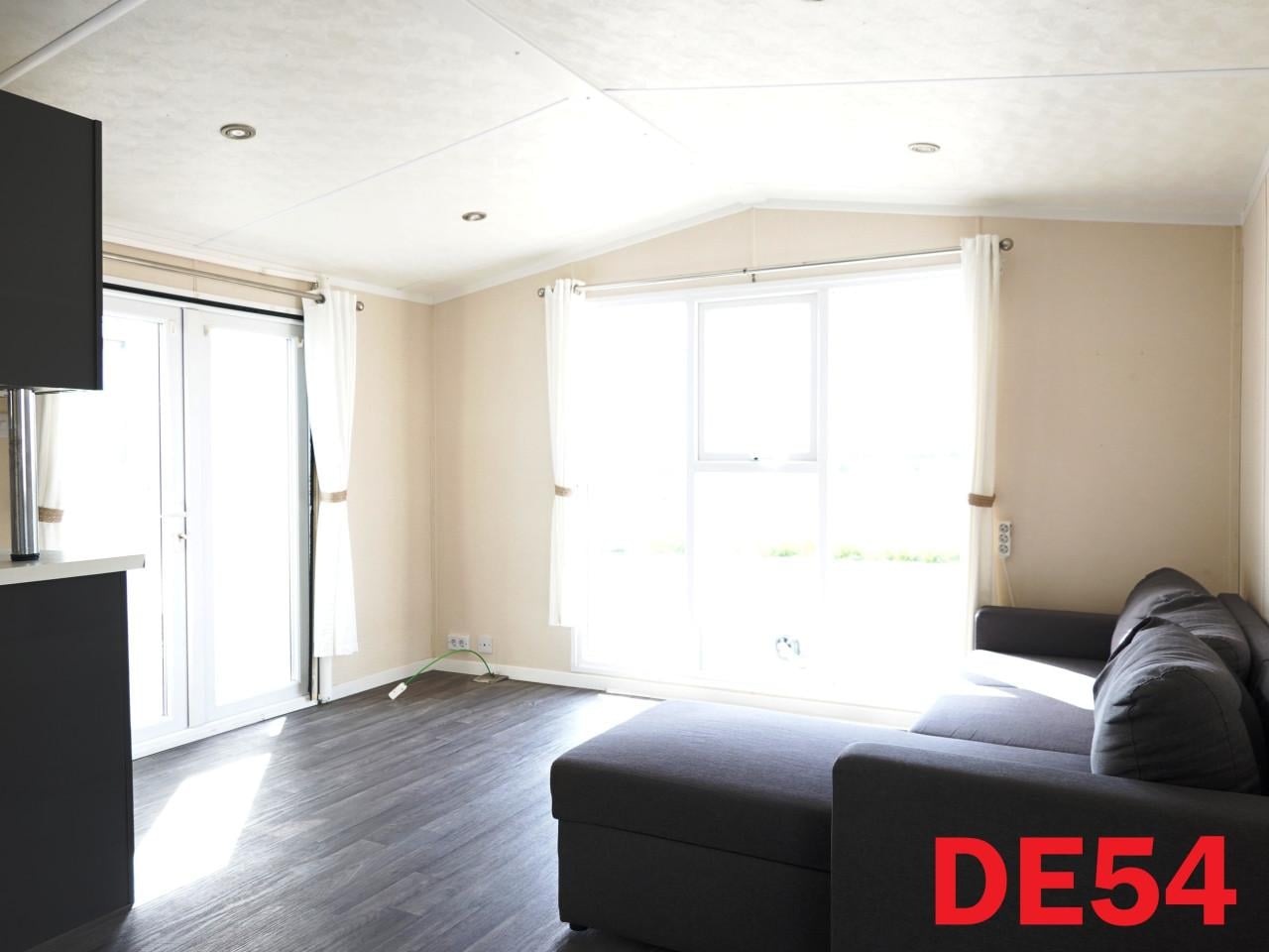 Keurig chalet met 2 slk, dubbel glas en centrale verwarming te koop!