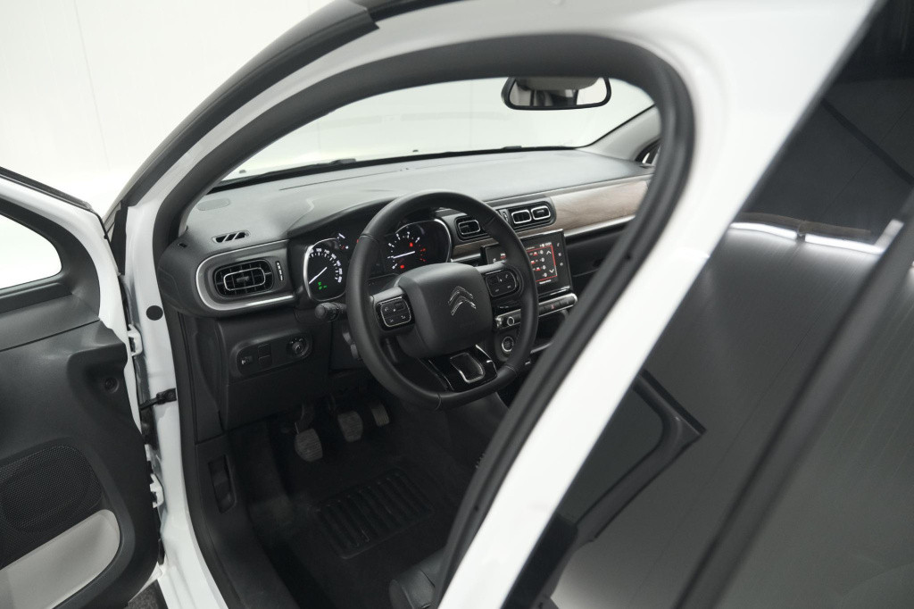 Citroen C3 puretech 82 shine | camera | stoelverwarming | apple carplay | 1