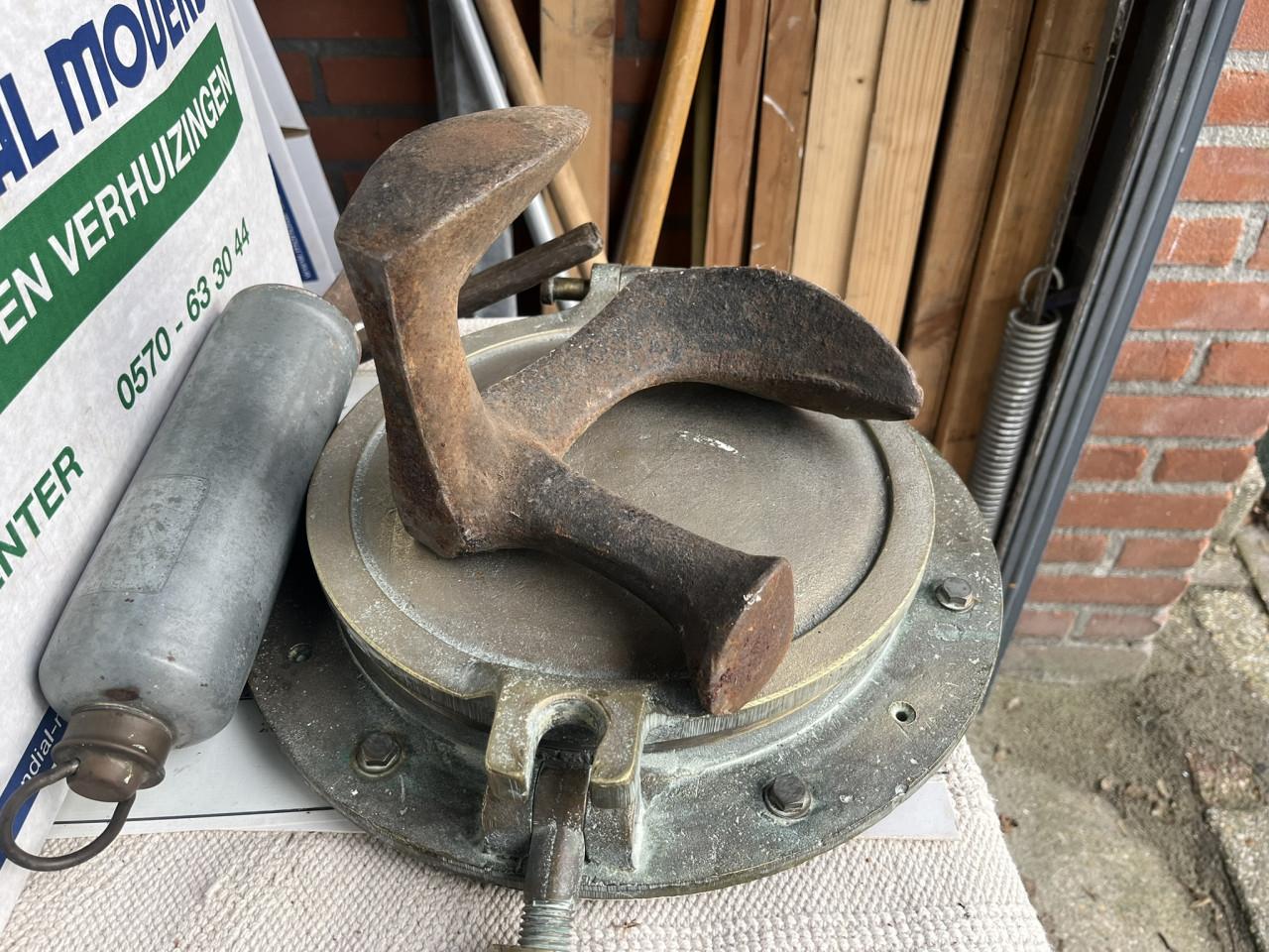 Schoenmakersleest van gietijzer