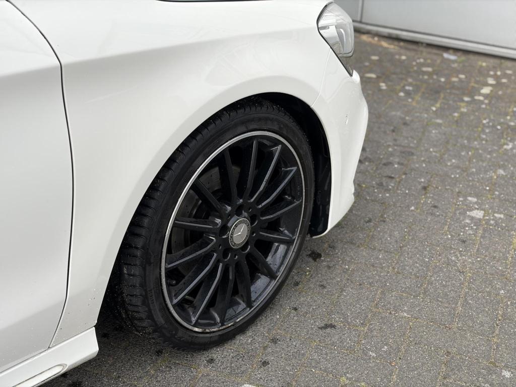 Mercedes-Benz Cla shooting brake 180 amg night edition plus