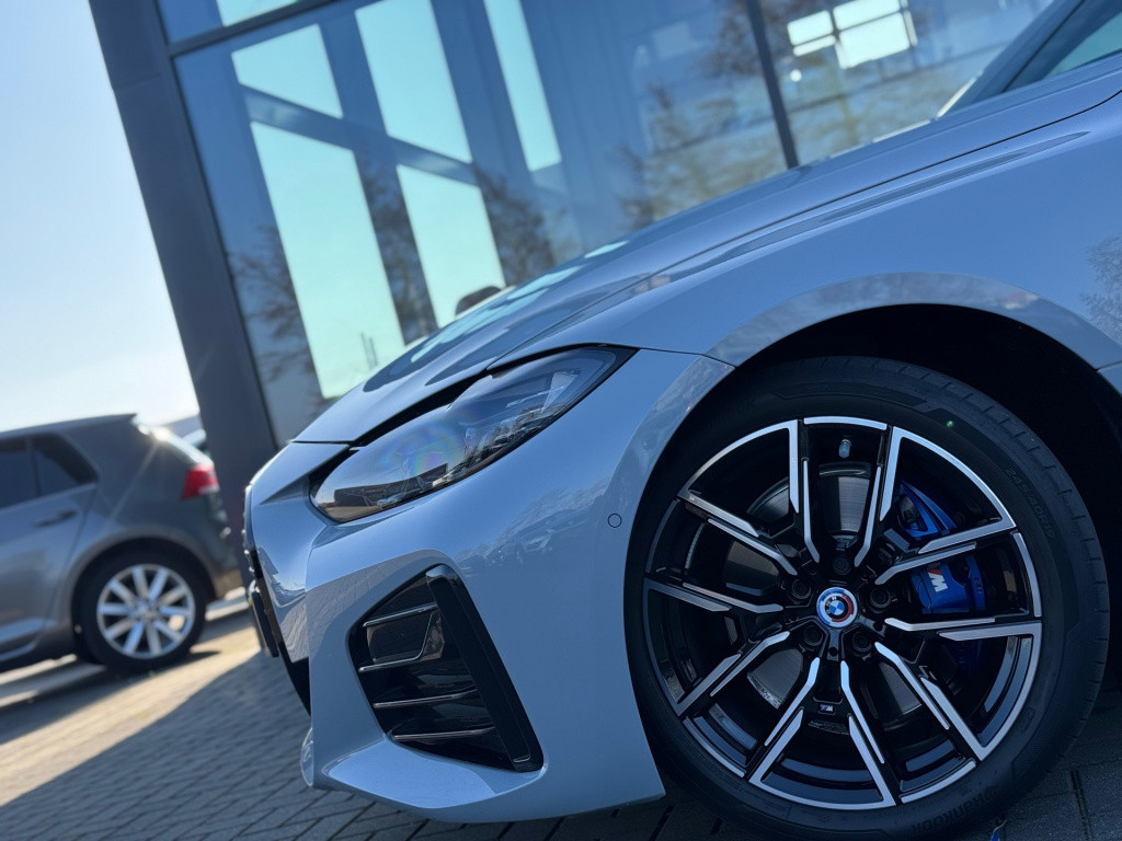 BMW 4 Serie gran coupé 430i high executive * m sport pakket * harman/kardon