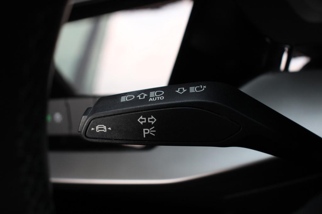 Audi A3 sportback 40 tfsi e business edition | cruise | dab | trekhaak