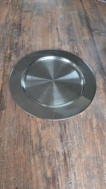 3 verschillende grote platte schalen