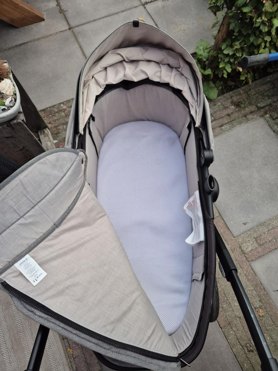 Kinderwagen Joolz Geo2 grijs/zwart