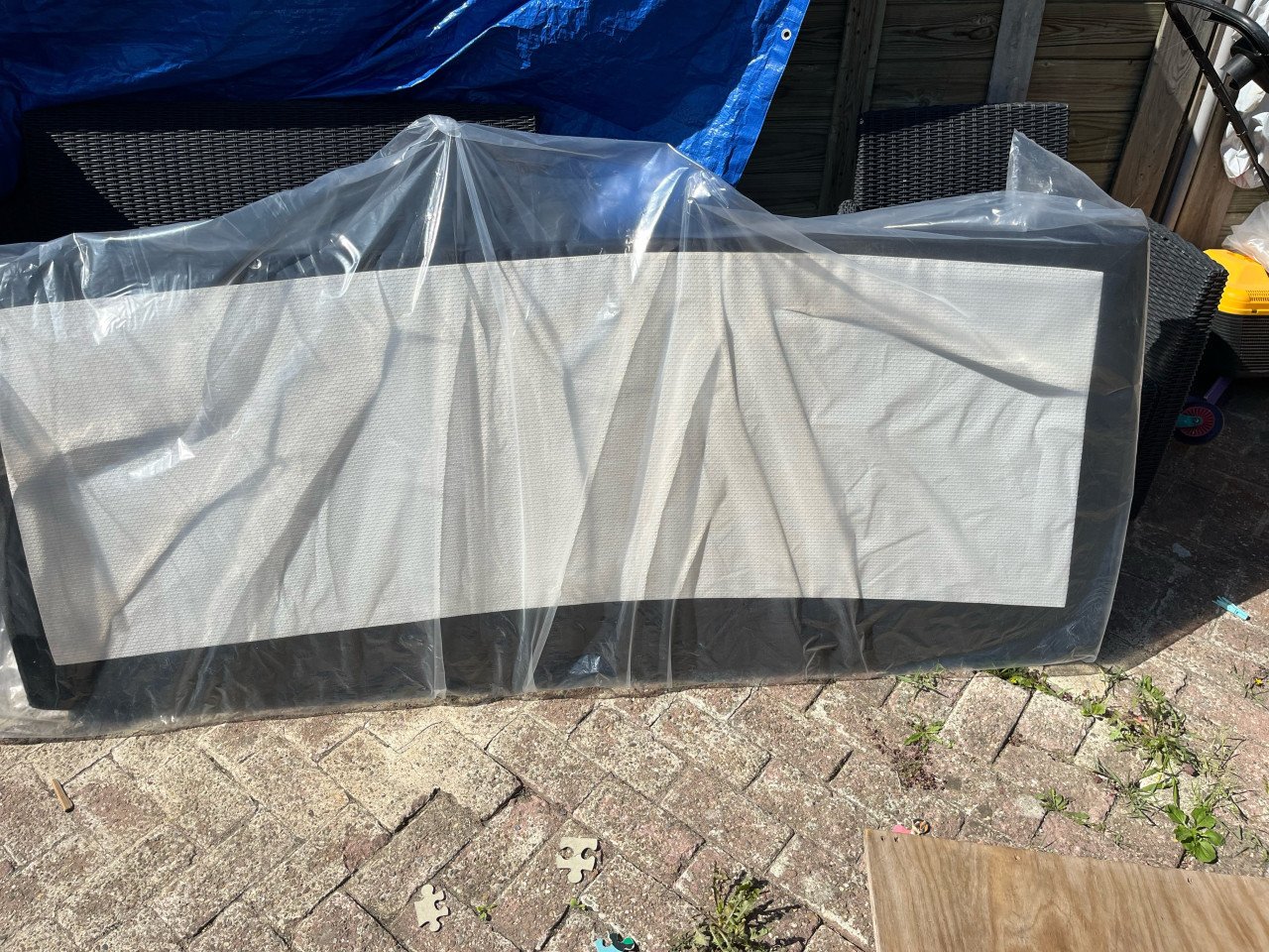 Twee matrassen  0.80 / 200