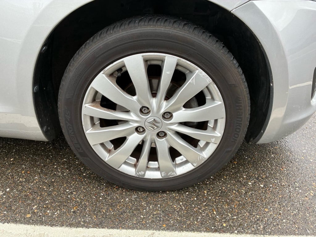 Suzuki Swift 1.2 bandit easss