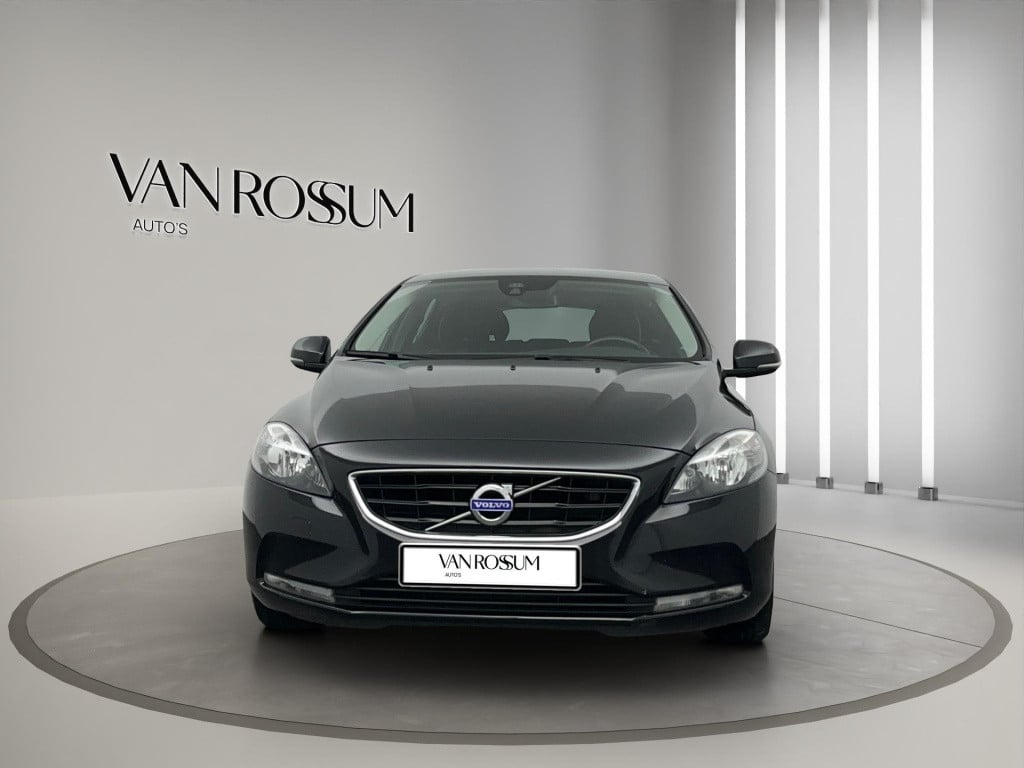 Volvo V40 1.6 t3 momentum clima cruise 107262km