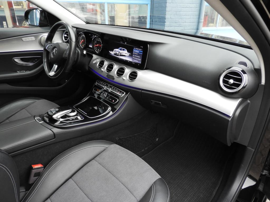 Mercedes-Benz E-Klasse estate 200 business solution amg