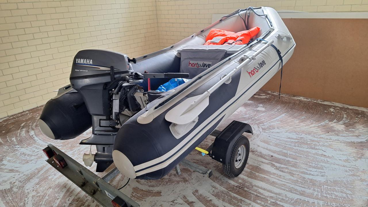 Rubberboot met trailer en 8pk Yamaha