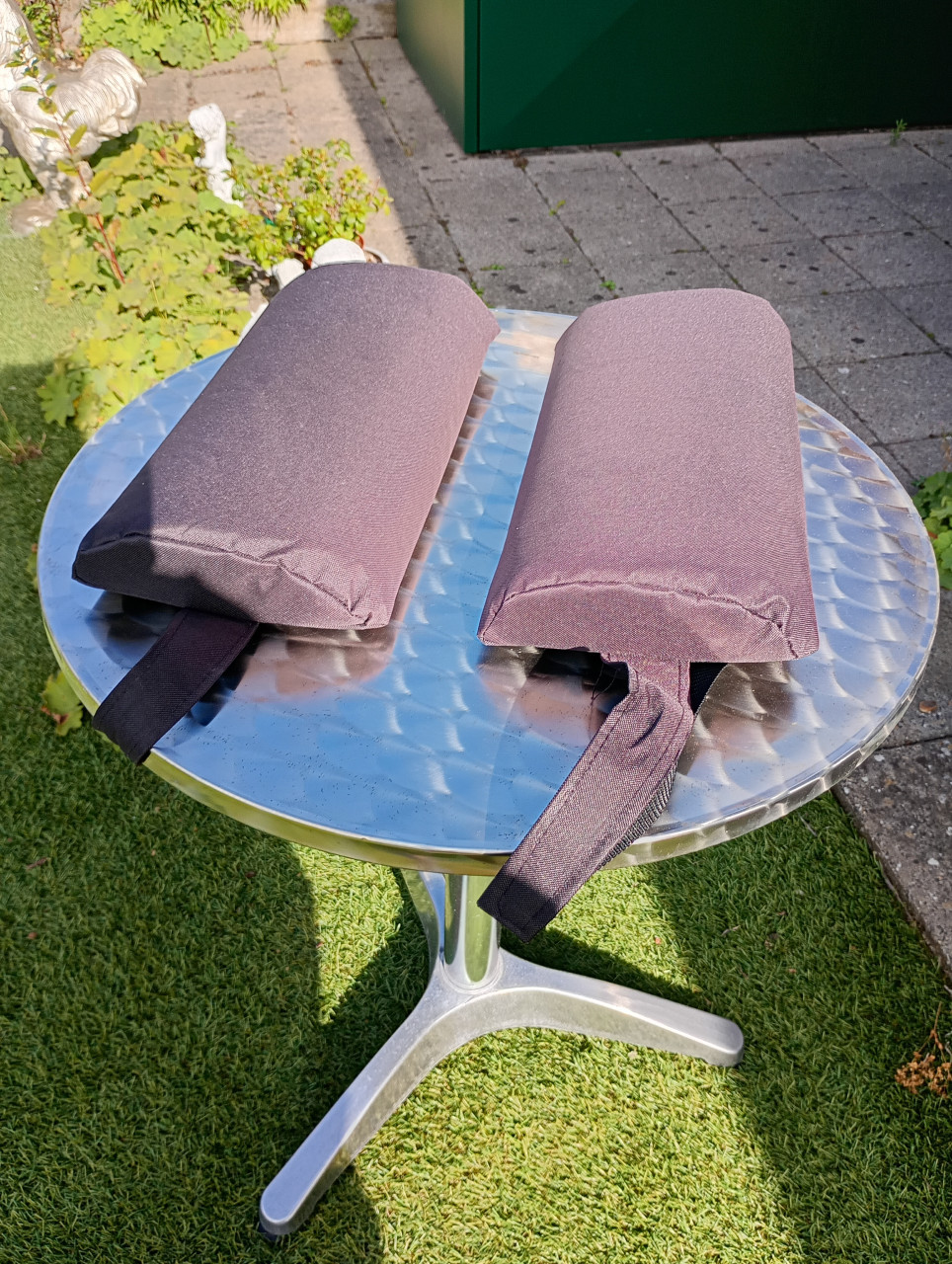 2 tuinstoelen