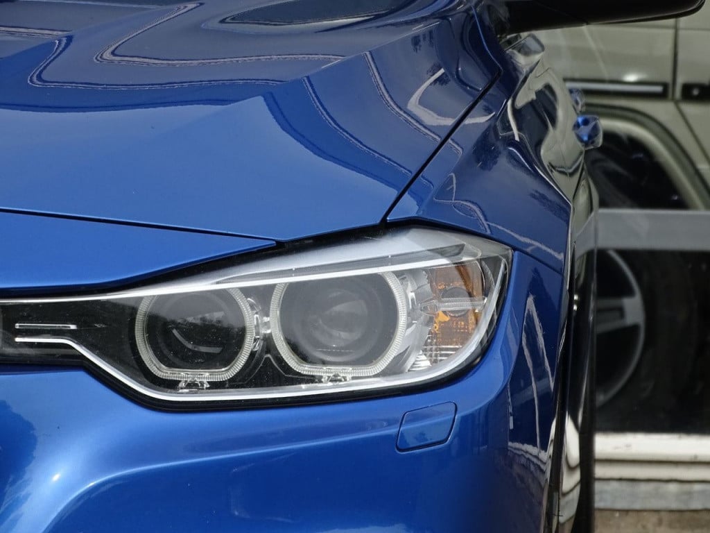 BMW 3-serie 320i high executive m-sportpakket | 19"