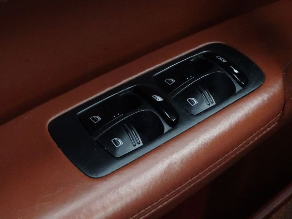 Porsche Cayenne 4.8 turbo 500pk | pano